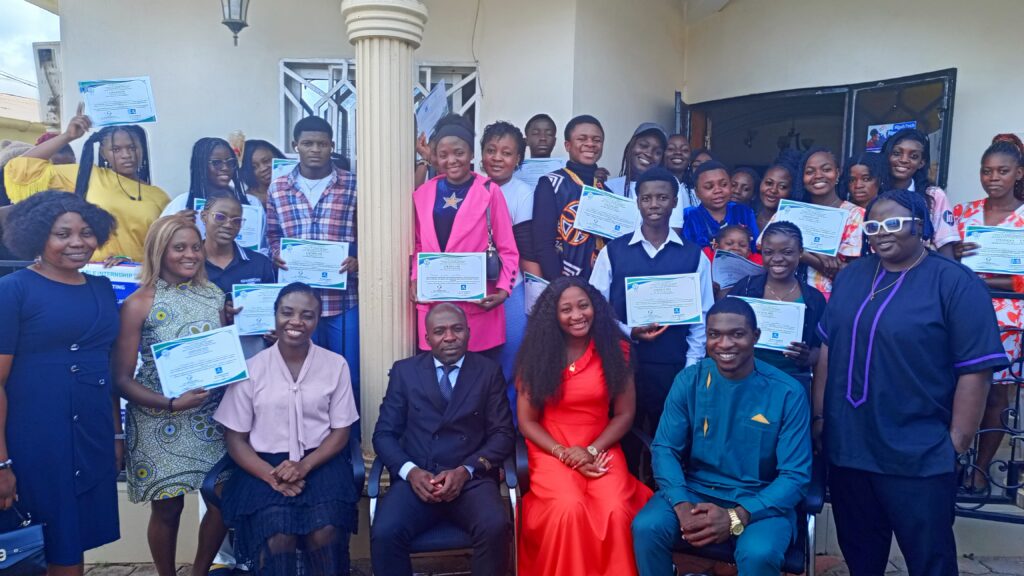 ngahtech digital web developement internship yaounde simbock